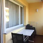 Apartamento Doris By Interhome